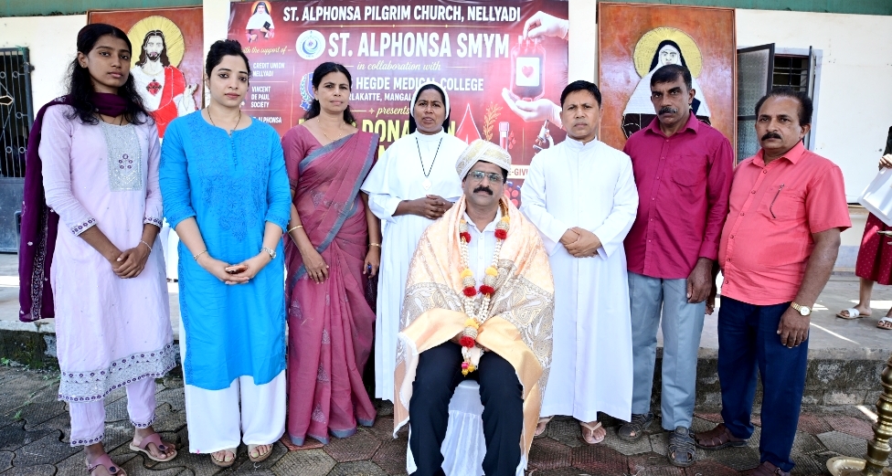 ಲೆಫ್ಟಿನೆಂಟ್ ಕರ್ನಲ್ ವಿನೋಜ್ ಪಿ.ಜೆ. ಅವರಿಗೆ ನೆಲ್ಯಾಡಿ ಸೆಂಟ್ ಅಲ್ಫೋನ್ಸ ಪುಣ್ಯಕ್ಷೇತ್ರದಿಂದ ಸನ್ಮಾನ