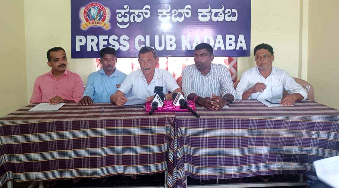 ಕಡಬ: ಮರಳಿನ ಕೃತಕ ಅಭಾವ ಸೃಷ್ಟಿಸಿ ಲೂಟಿ ಆರೋಪ: ನ್ಯಾಯಯುತ ದರಕ್ಕೆ ಮರಳು ಪೂರೈಸದಿದ್ದರೆ ಉಗ್ರ ಹೋರಾಟದ ಎಚ್ಚರಿಕೆ