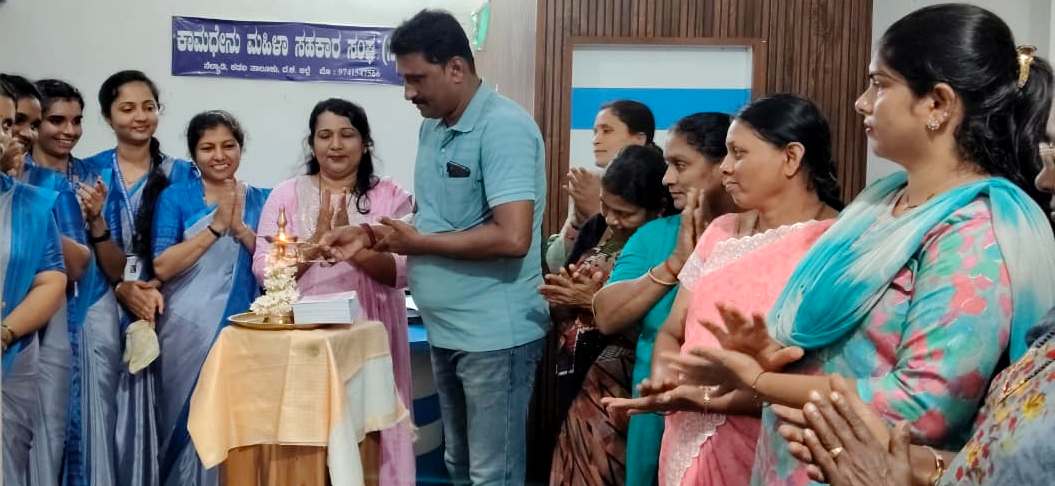 ನೆಲ್ಯಾಡಿ: ಕಾಮಧೇನು ಶ್ರೀ ವರಮಹಾಲಕ್ಷ್ಮಿ ಸೇವಾ ಸಮಿತಿ ರಚನೆ; ಆಮಂತ್ರಣ ಪತ್ರಿಕೆ ಬಿಡುಗಡೆ