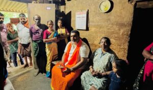 ಕೊಕ್ಕಡ: ಕಾಡಾನೆ ದಾಳಿಗೆ ಬಲಿಯಾದ ಬಾಲಕೃಷ್ಣ ಗೌಡರ ಕುಟುಂಬಕ್ಕೆ ಧಾರ್ಮಿಕ ಮುಖಂಡ ಕಿರಣ್ ಚಂದ್ರ ಡಿ.ಪುಷ್ಪಗಿರಿ ಸಾಂತ್ವನ; ಆರ್ಥಿಕ ನೆರವು